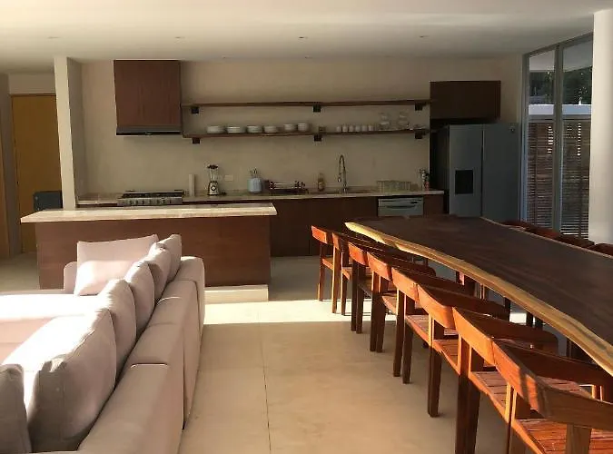 11br I Hacienda Zalama Villa