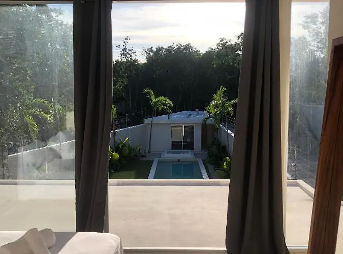 11br I Hacienda Zalama