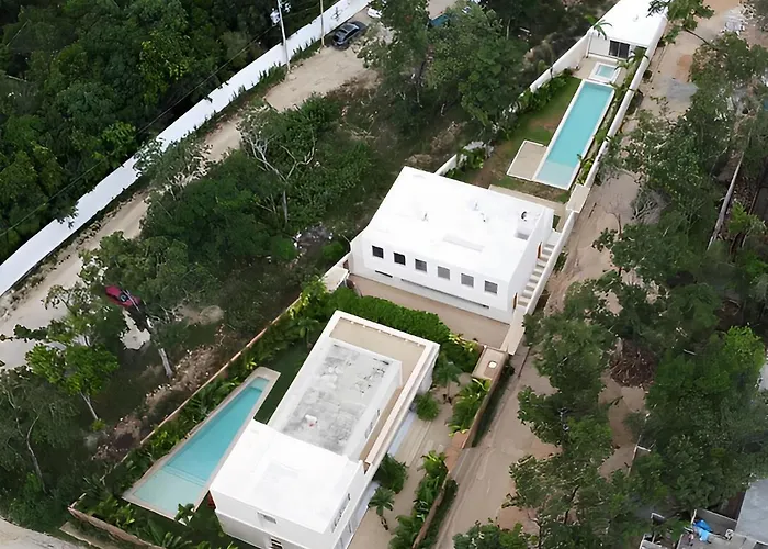 11br I Hacienda Zalama *