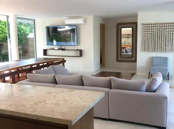 11br I Hacienda Zalama *