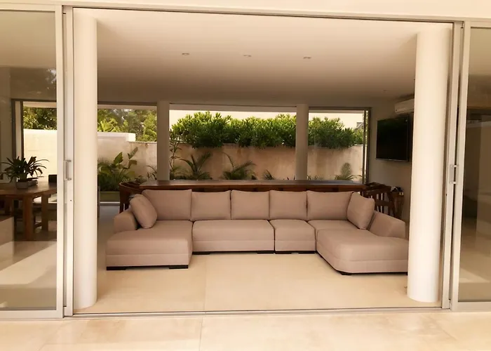 11br I Hacienda Zalama Villa *