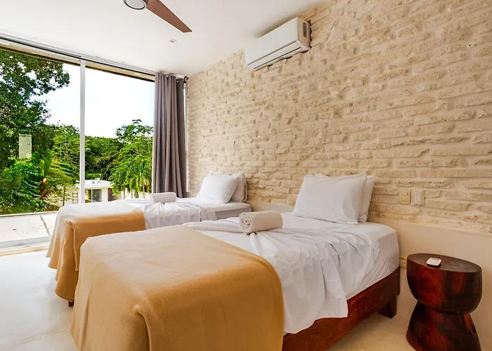 11br I Hacienda Zalama
