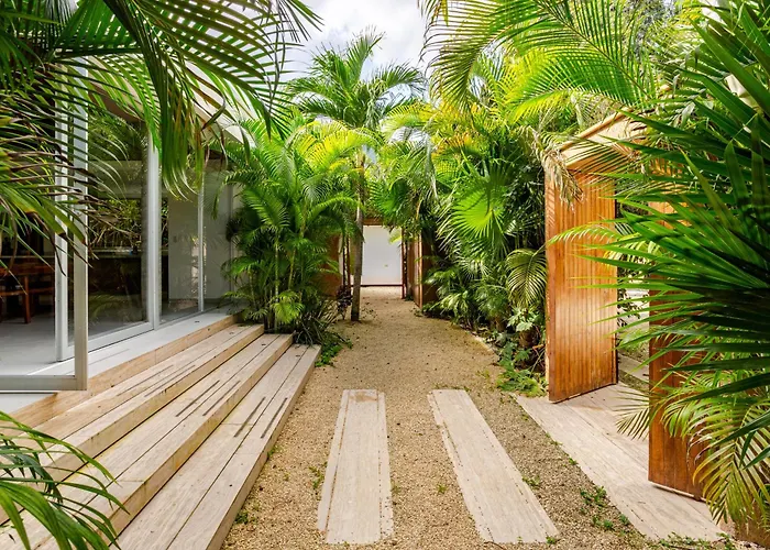 11br I Hacienda Zalama Villa
